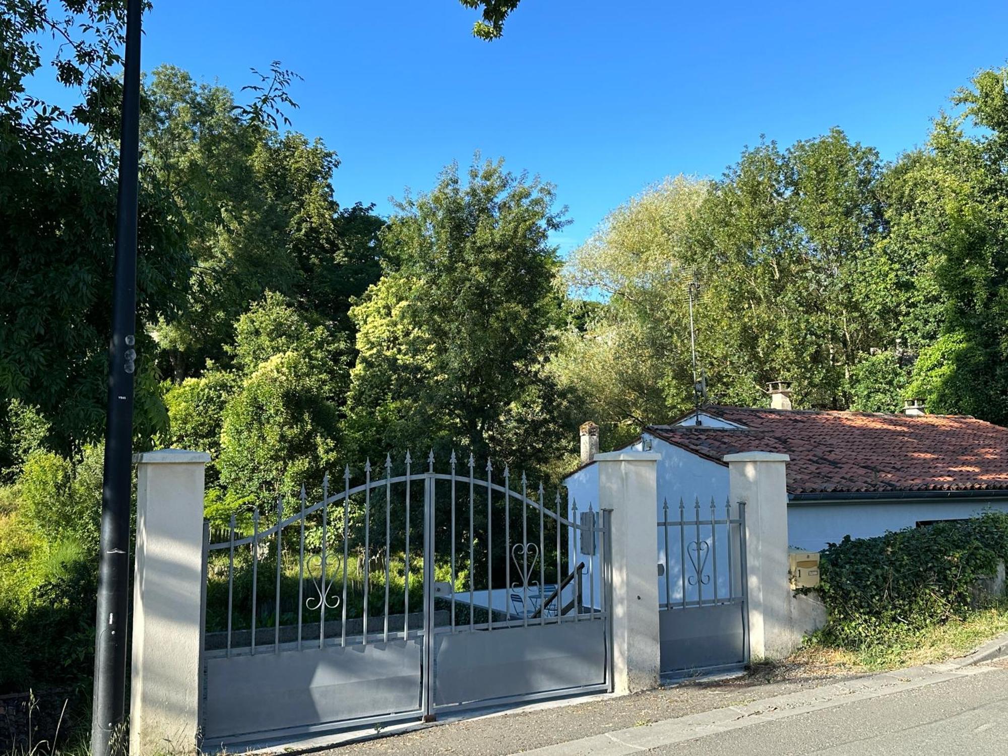 Villa Nickis House Saint-Sauvant  Exterior foto